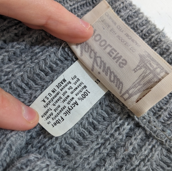 Vintage Mackinaw Woolens Knit Cardigan Sweater Size Medium. - Picture 6 of 7